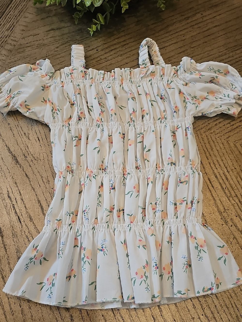 White Floral Smocked Off-Shoulder Top Size 8/10